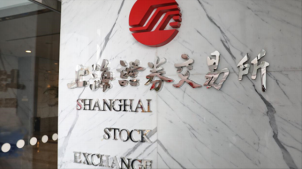 495股获融资买入超亿元，新易盛获买入32.65亿元居首