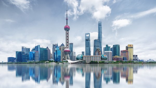 李成钢国际贸易谈判代表兼副部长会见美国福特汽车公司全球执行副总裁兼首席政务官柯立