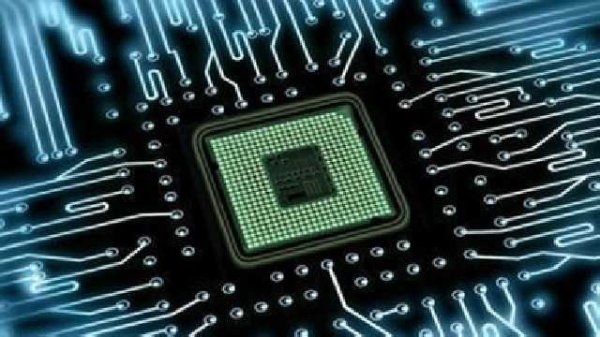 平替带来投资热情 公募量化新势力破圈